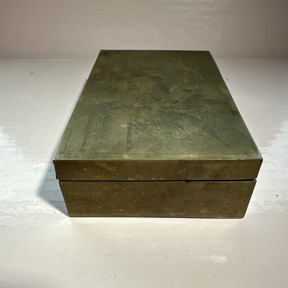 Vintage Brass Asian Jewelry Box With Art Image Old Trinket Box Antique Brass Box - Picture 9 of 12
